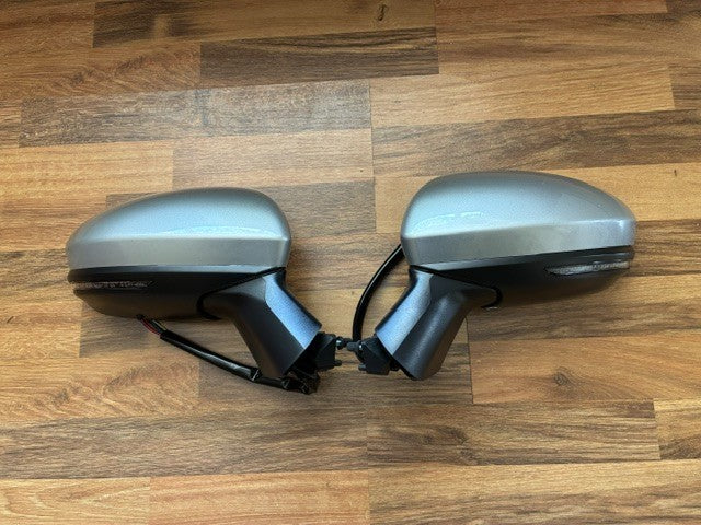Renault Clio Mk5 2020-2026 Door Wing Mirror Electric P/Fold New Silver Pair