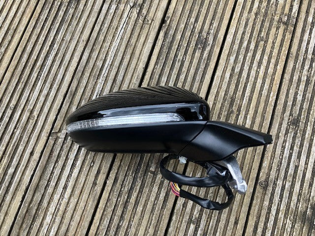 VW Golf MK7 2012-2020 Door Wing Mirror Power Fold New Black R/H